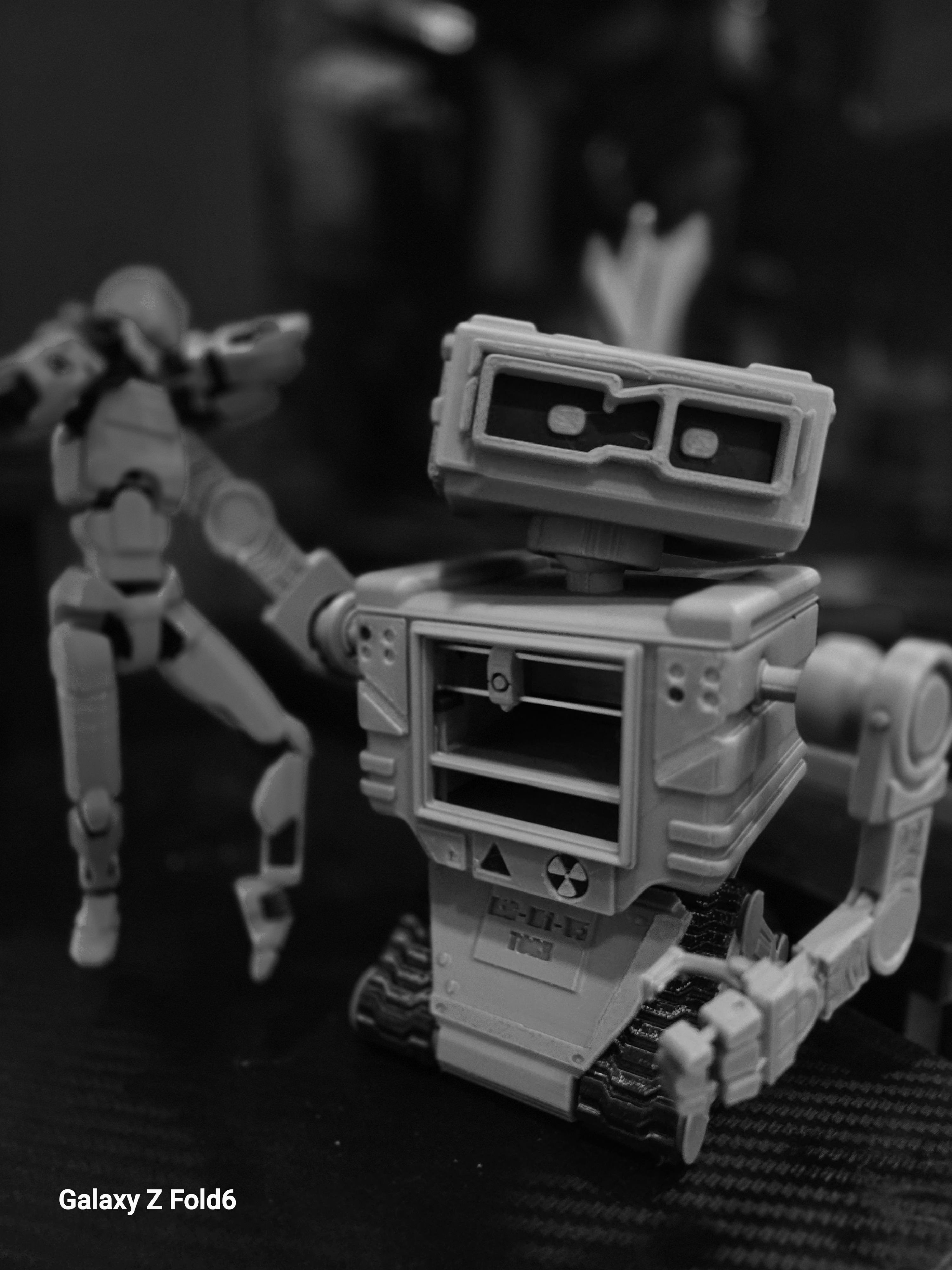 Monochrome product build photography